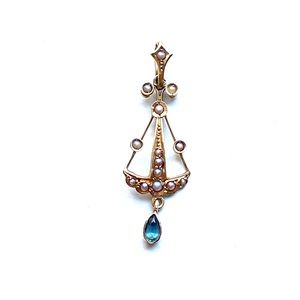 Lavalier pendant - 14kt gold pearls & sapphire